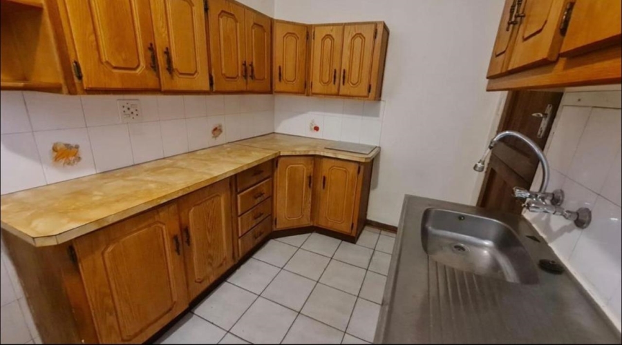 2 Bedroom Property for Sale in Rustenburg Central North West